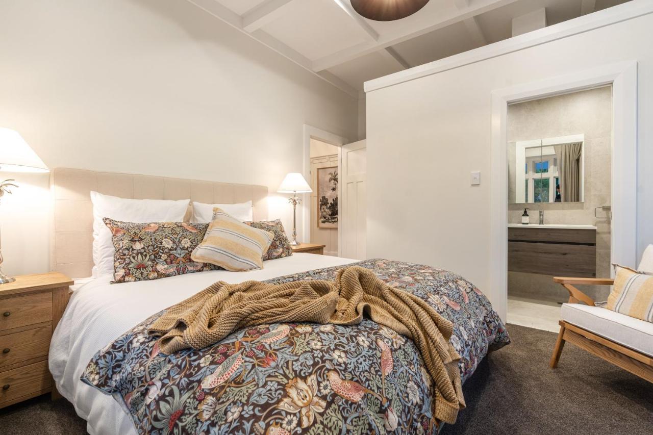 The Village Reserve Boutique Accomodation オークランド エクステリア 写真
