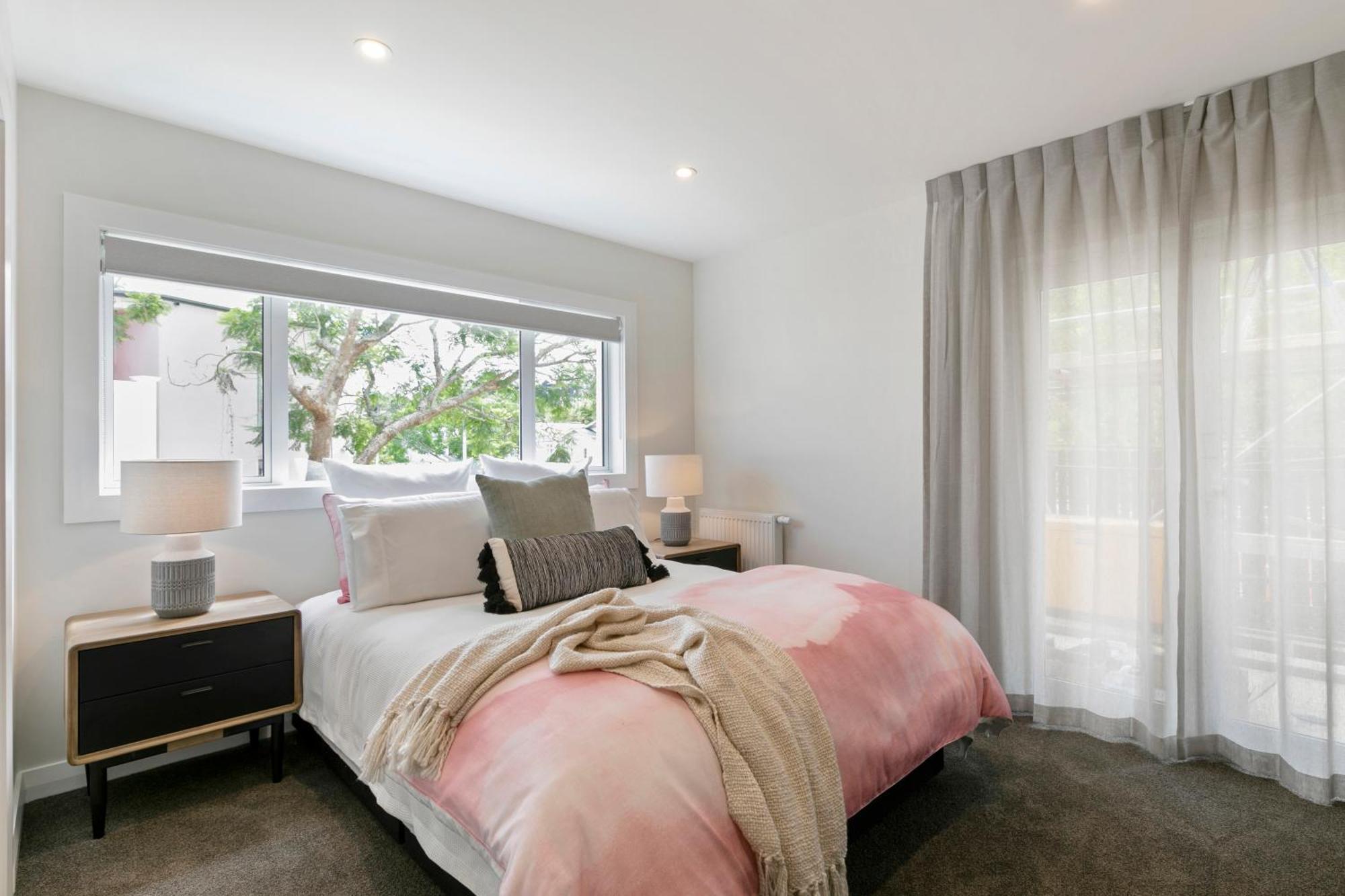 The Village Reserve Boutique Accomodation オークランド エクステリア 写真